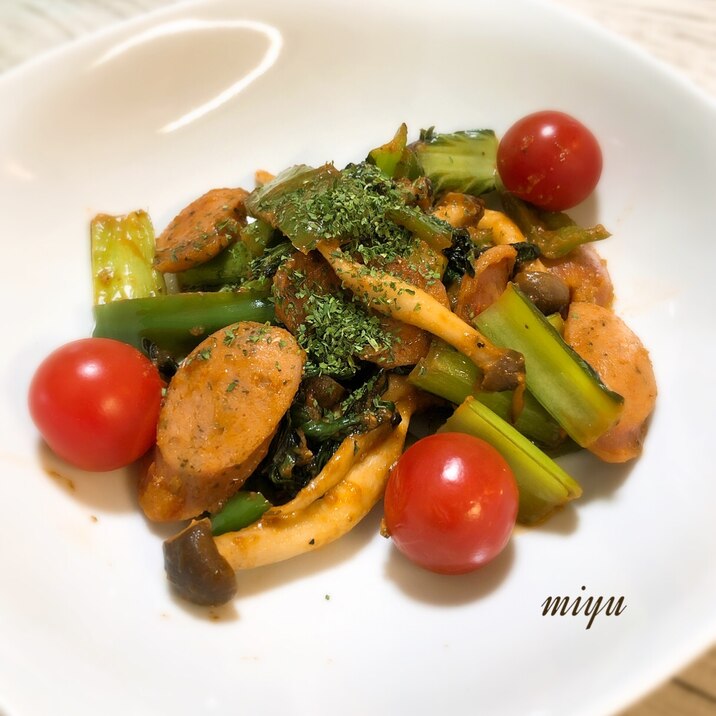 お弁当に 小松菜としめじのトマトソース レシピ 作り方 By Miyuっち 楽天レシピ お弁当に 小松菜としめじのトマトソース レシピ 作り方 By Miyuっち 楽天レシピ